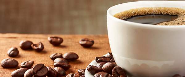 Patří káva mezi karcinogeny? Podle současných studií spíše ne
